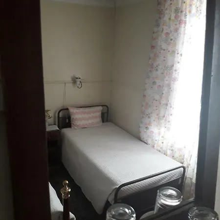 Pensao Galicia بيت ضيافة